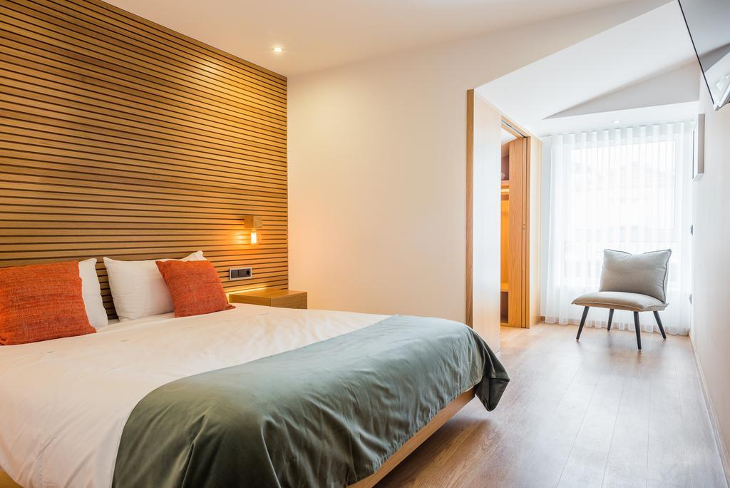 Almada Domus Apartment *